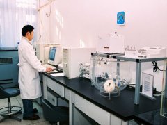 �ɹ�����й���ҽ�о�Ժ-����ҽ���෭����