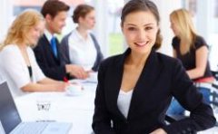 ���빫˾С����Ϊ���������˲���Ϊ��Ҫ