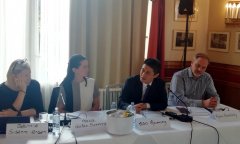 �й�����Э������ų�ϯ�׽���������᳤��̳